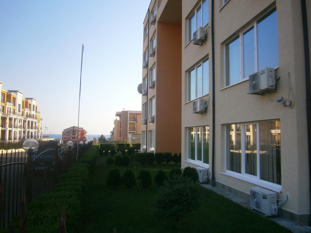 Anna Marina Apartments Sveti Vlas Εξωτερικό φωτογραφία