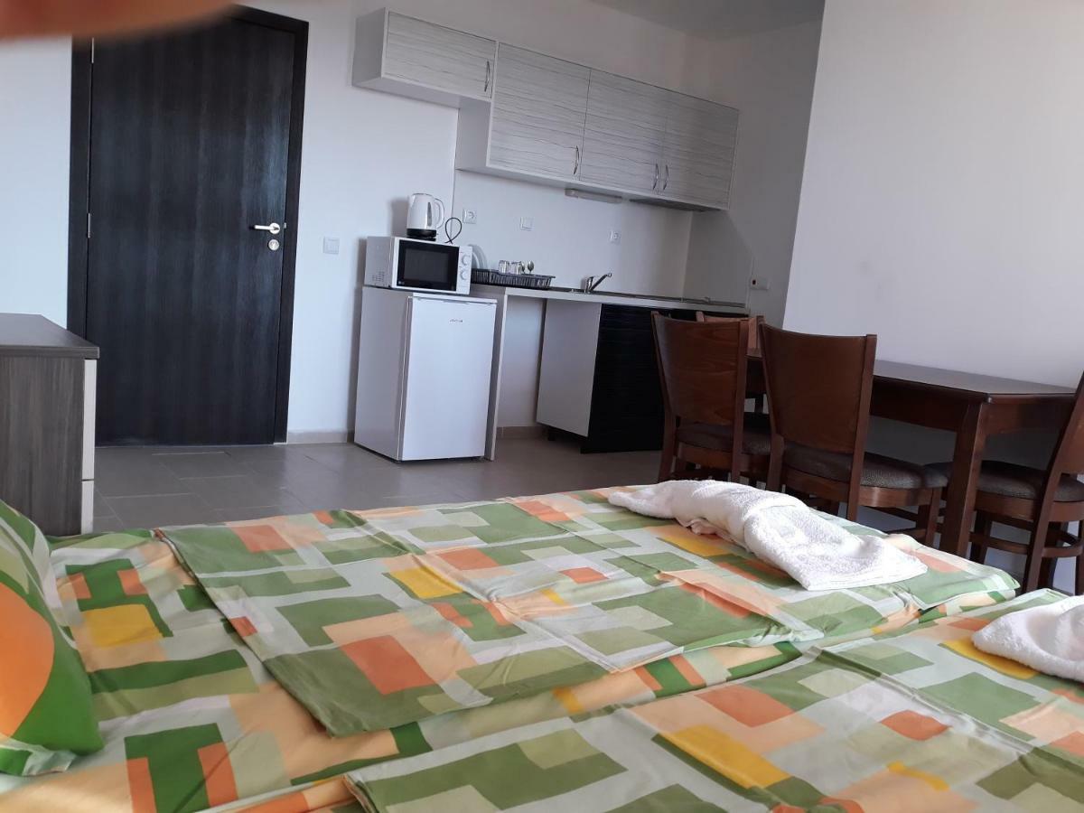 Anna Marina Apartments Sveti Vlas Εξωτερικό φωτογραφία